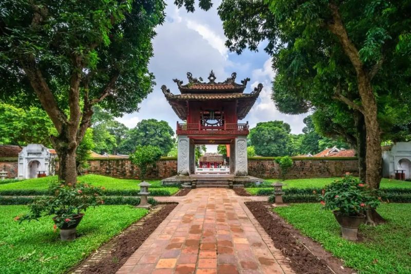 Quoc Tu Giam Temple of Literature - a place to uphold the spirit of studiousness